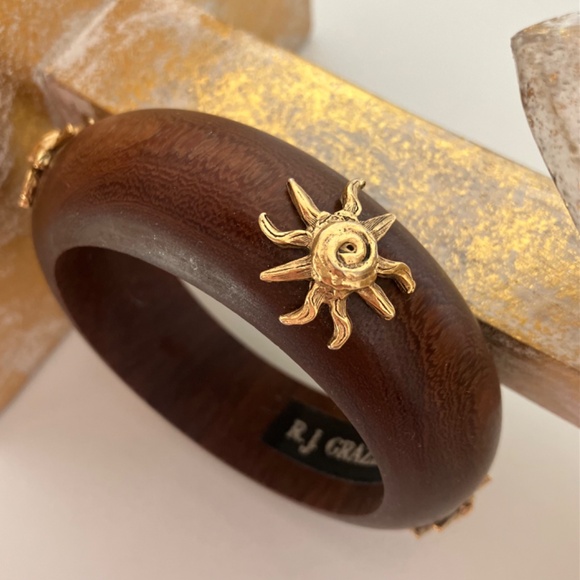 Rare R.J. Graziano CELESTIAL Mahagony Wood Style Bangle w Gold Plated SUN Motive - Picture 5 of 5